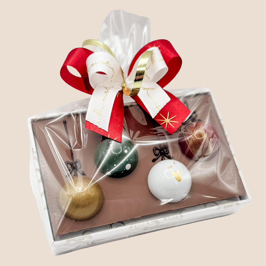 Bracegirdle's Bauble Block