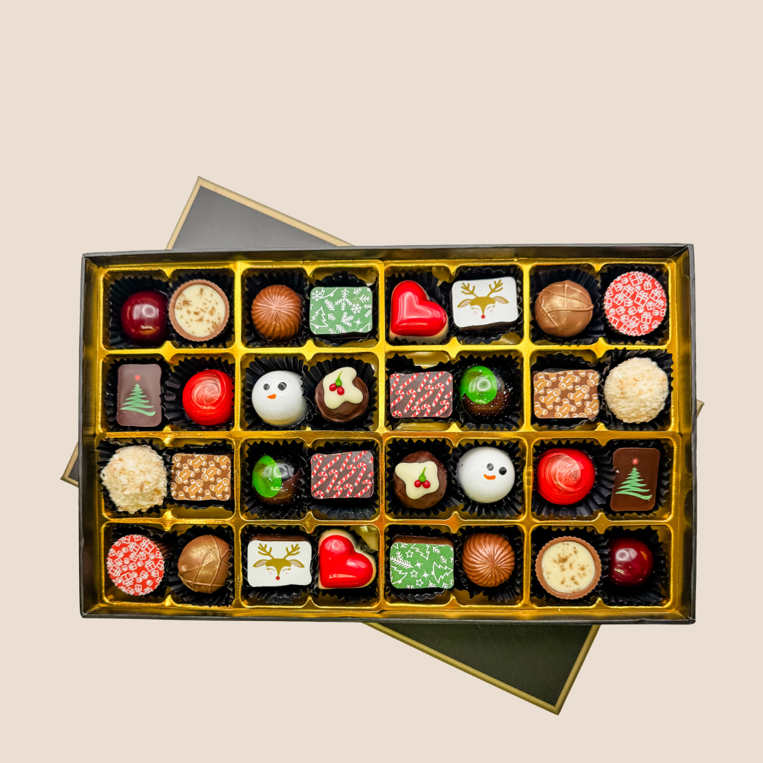 32pc Christmas Collection